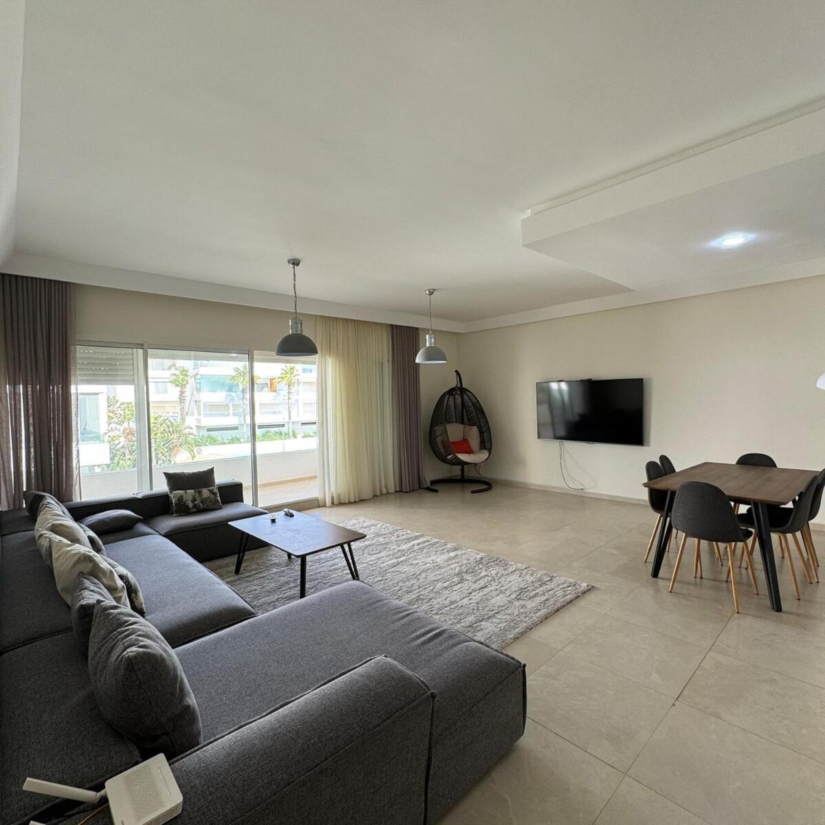 Appartement Beachside, Pool Access In *