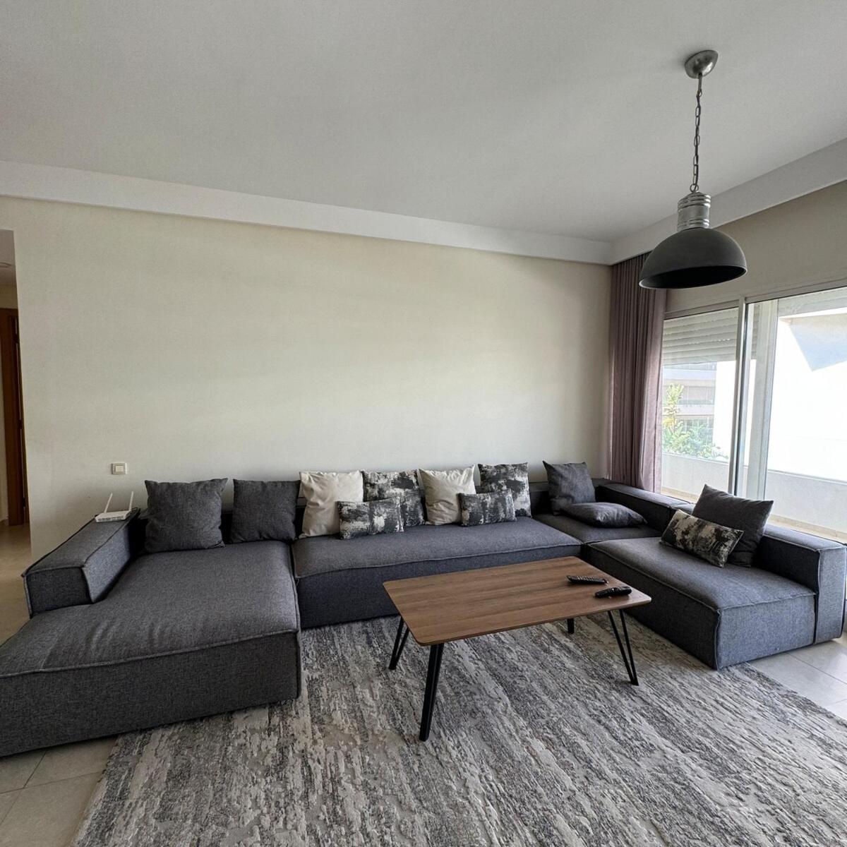Beachside, Pool Access In
