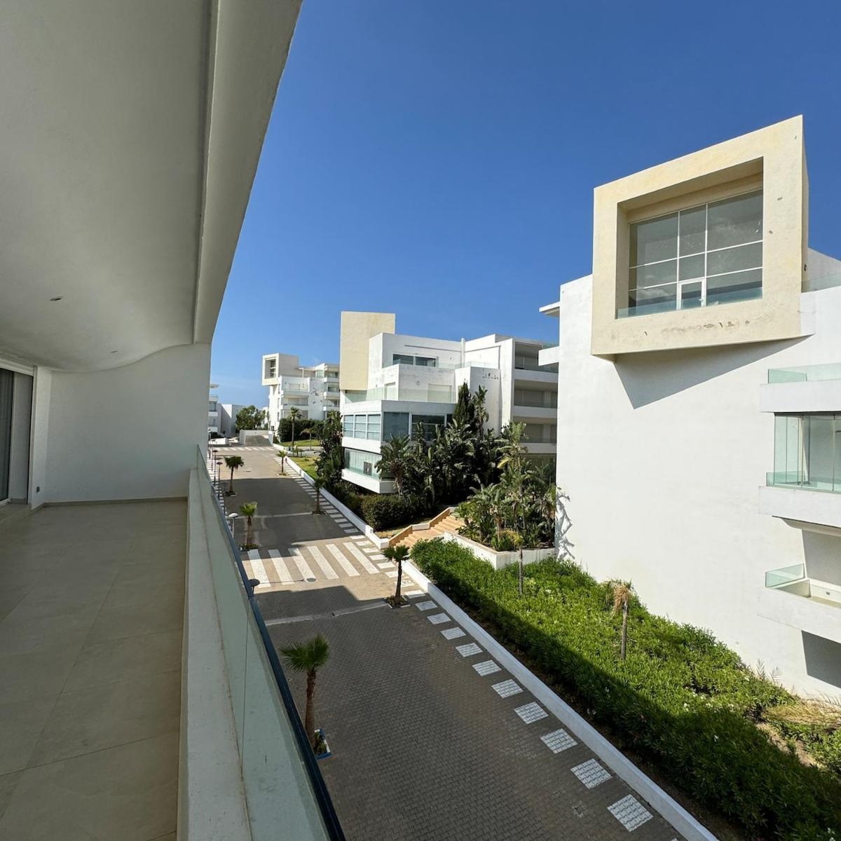 Appartement Beachside, Pool Access In